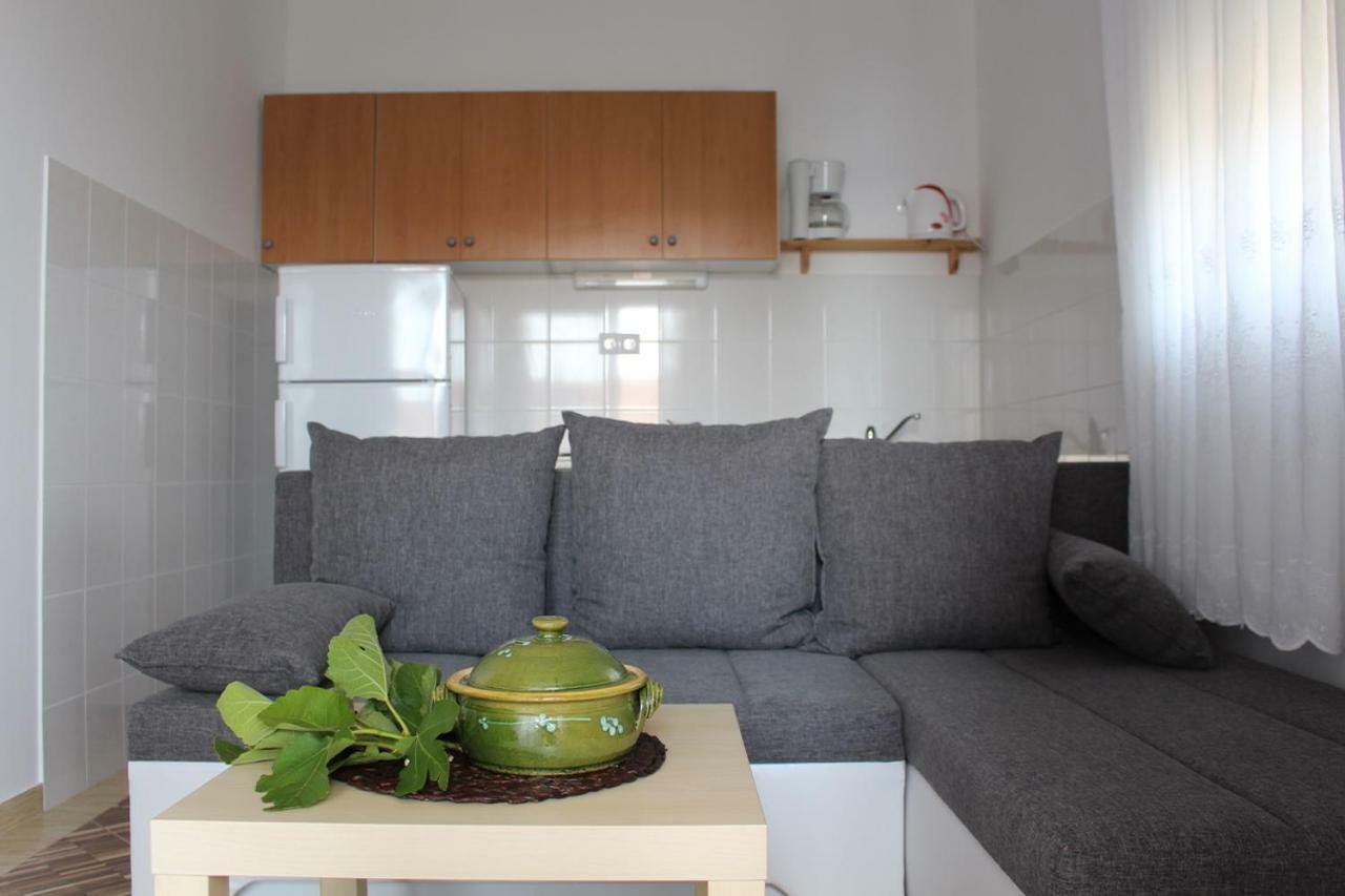 Mia 6 Apartment Crikvenica Exterior photo